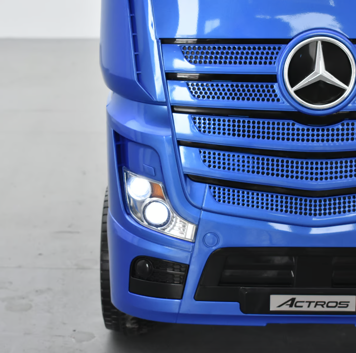 Tovornjak na akumulator Mercedes Actros moder